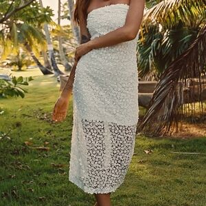 12th Tribe Hannah White Floral Applique Midi Dress Size S